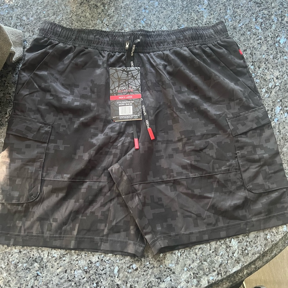 Spyder men’s shorts size large